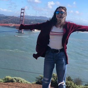 Meet your Posher, Chloe